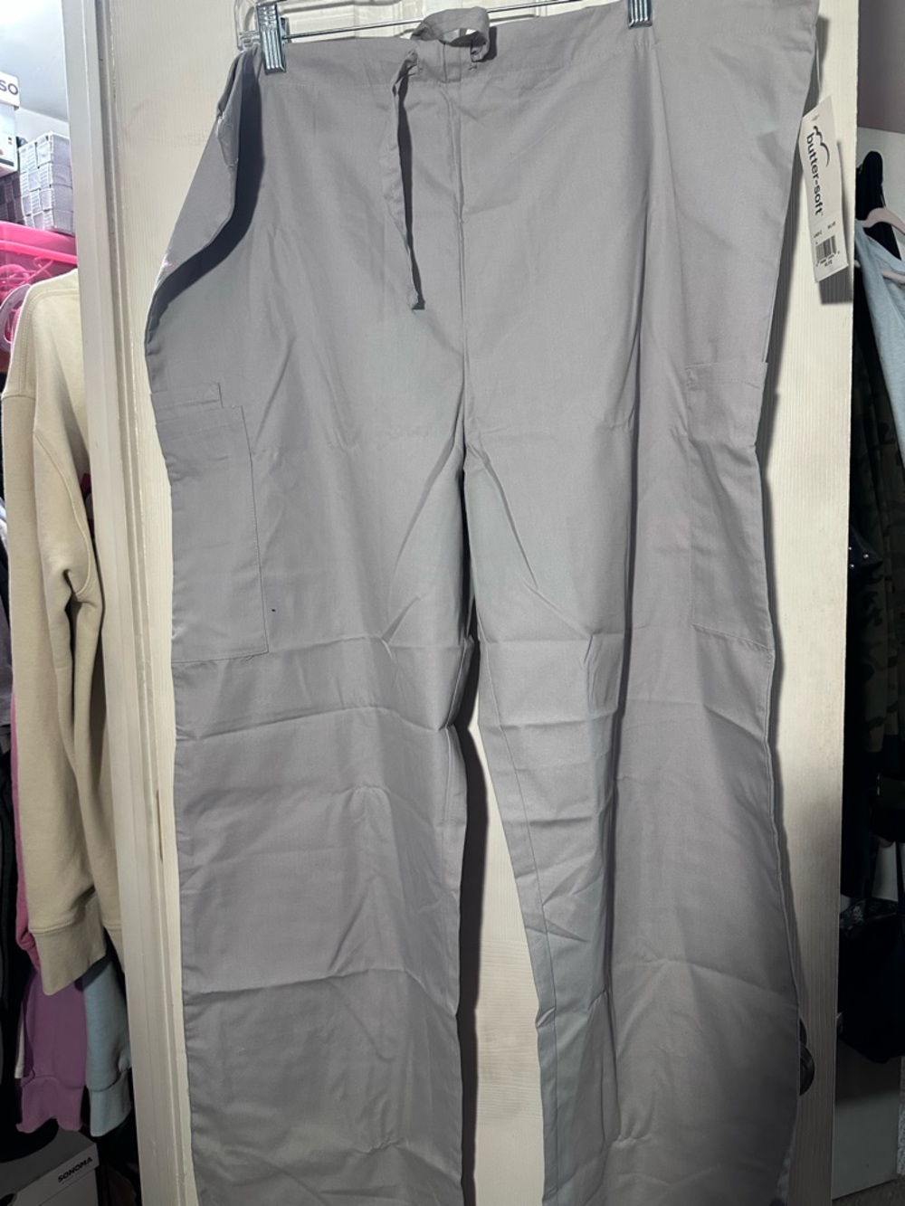 women's scrub pants